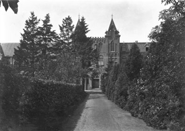 Retraitehuis Zusters van O.L.Vrouw van het Cenakel, Tilburg. z.j.