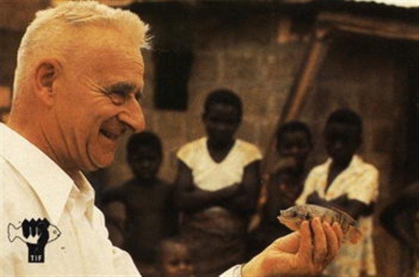 Pater Jan Heine was oprichter en president van de Tilapia International Foundation