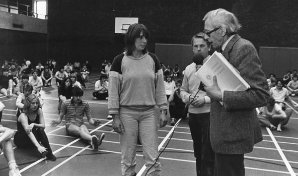 Aktie in het sportcentrum met tekst ‘Nijmeegse Studenten Sportraad’ ca. 1980